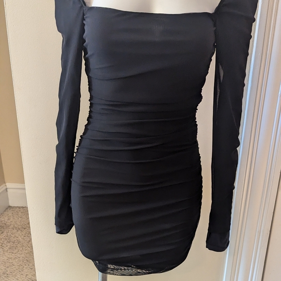 Princess Polly xx black off the should long sleeve dress size 6 - Picture 5 of 8